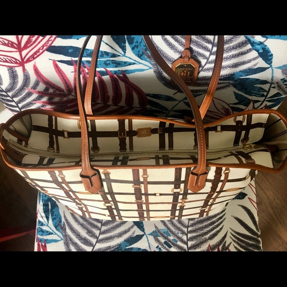 SOLD - Ralph Lauren Handbag - Picture 11 of 11